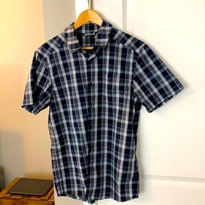 Arc’teryx button down shirt size medium